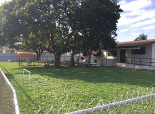 7100 SW 16th St, Miami, FL 33155