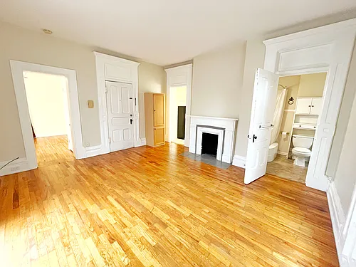 55 Lafayette Ave NE Photo 1