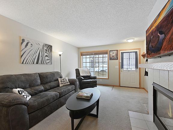 3rd image of 20505 Erin Ct