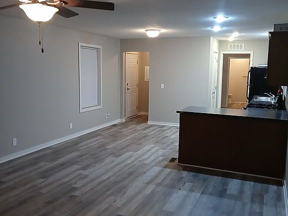 3rd image of 57253 Woodcreek #109