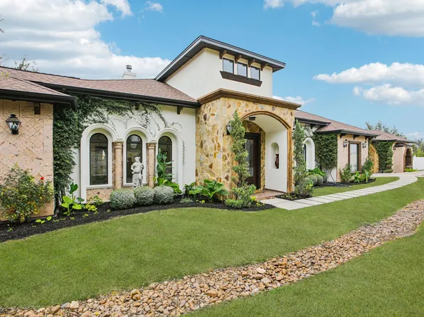 5005 McIntyre Cir, Austin, TX 78734