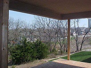 3rd image of 1013 Mill Valley Cir