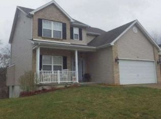1012 Amber View Dr, Imperial, MO 63052