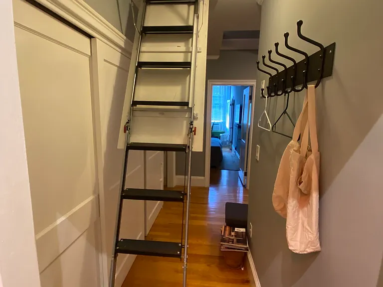 125 Beacon St #10 — Photo 14
