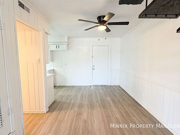 2nd image of 2101 51st St #6A