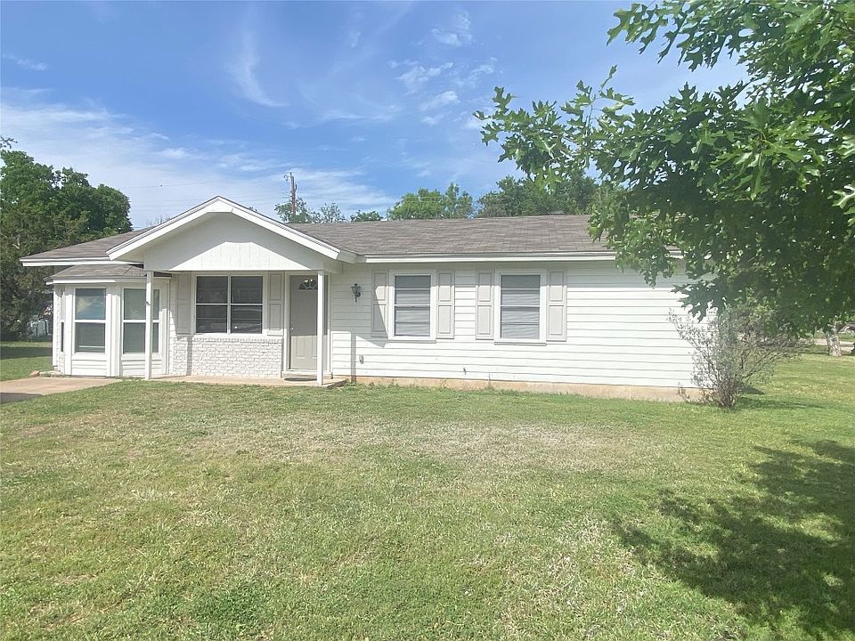 1st image of 2812 Coventry Cir
