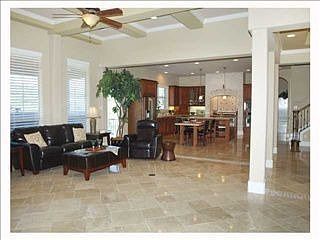 3rd image of 401 Golden Bear Dr