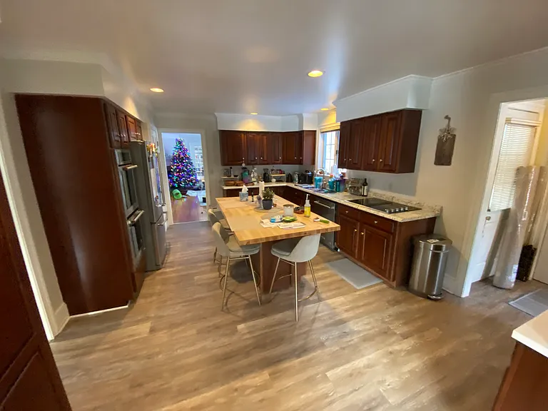 47 Stonegate Rd — Photo 11
