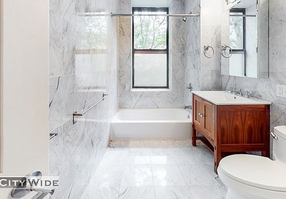 5th image of 935 Saint Nicholas Ave #1L