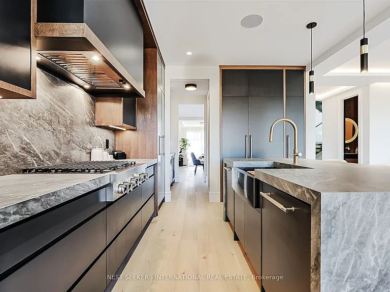 27 Inverleigh Dr — Photo 14