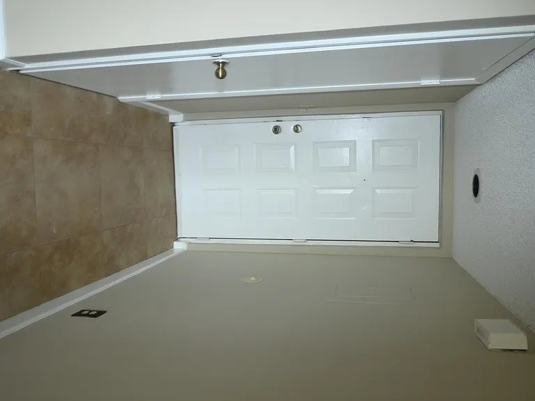 8721 Wiles Rd #305 — Photo 17