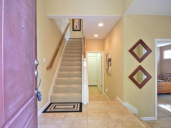 5th image of 4421 Watson Cir
