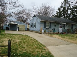222 Lindenwood Dr, Danville, IL 61832