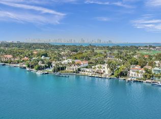 Seacoast, Miami Beach, FL 33140