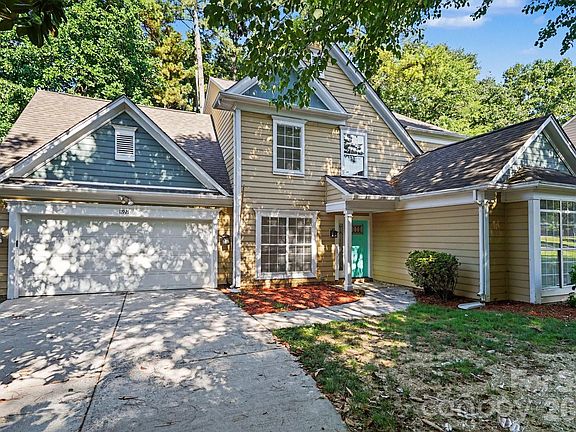 2nd image of 11921 Moonshadow Ln