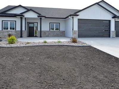 3924 49th Ave S, Fargo, ND, 58104