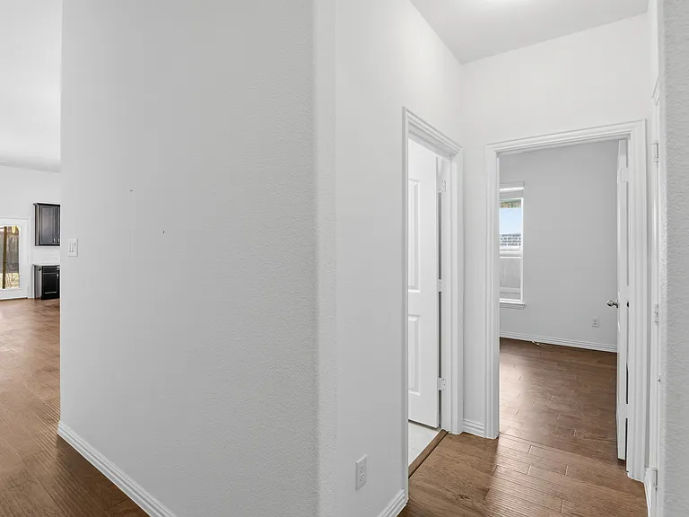 1517 Habersham St — Photo 10