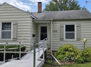 1166 Easton Ave, Waterloo, IA 50702