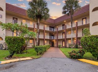 Sunrise Lakes 63 Condo, Sunrise, FL 33322