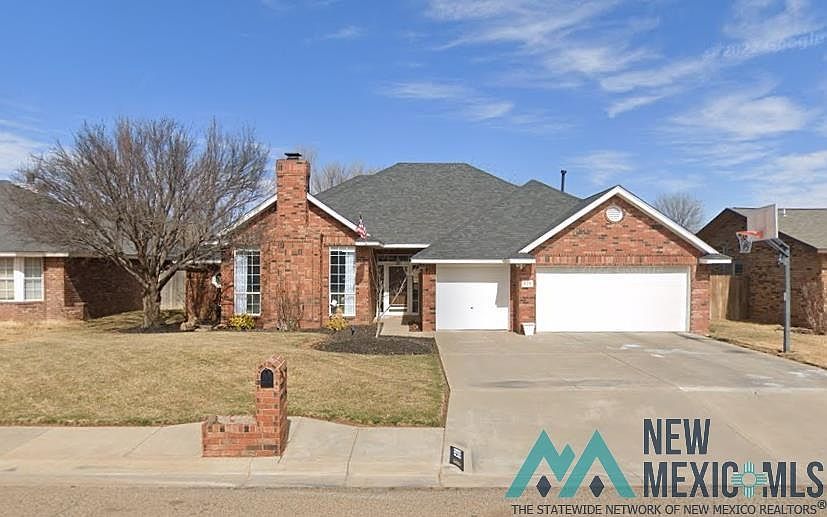 1st image of 608 Chanticleer Pl