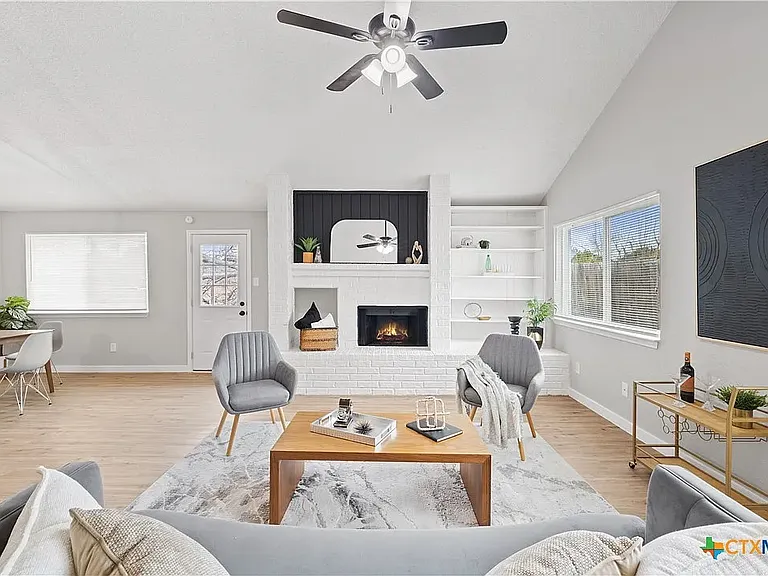 804 Antelope Trl — Photo 24