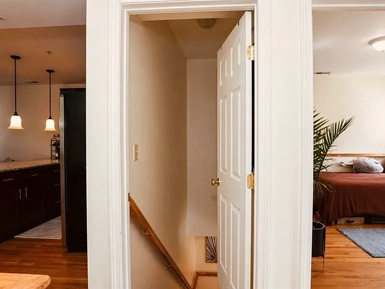 21 Highland Park Ave #2 — Photo 15