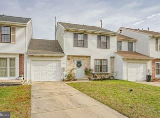 316 Cherrywood Dr, Clementon, NJ 08021