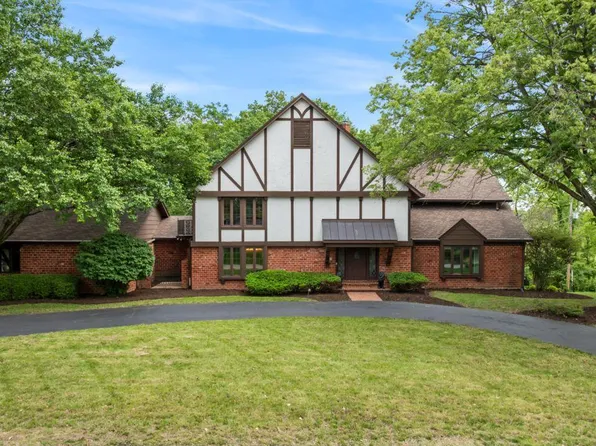 11502 New London Dr, Saint Louis, MO 63141
