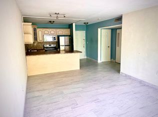 9972 N Kendall Dr APT 1127, Miami, FL 33176