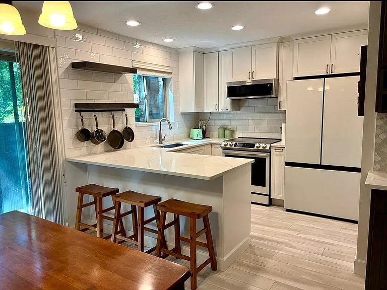1120 Canyon Rd #8 — Photo 7