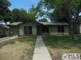 411 Anton Dr, San Antonio, TX 78223
