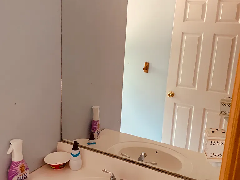 3618 Bristol Cir W — Photo 17