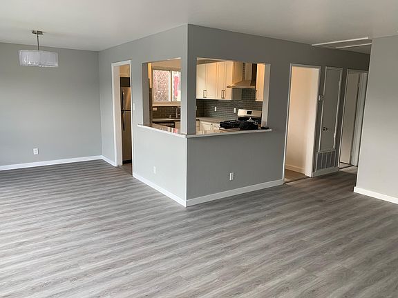5th image of 4407 Callan Blvd