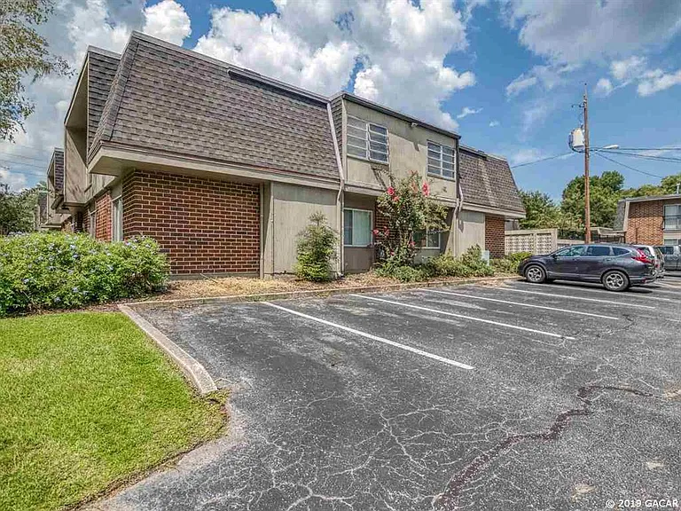 1700 SW 16th Ct #D27 — Photo 16