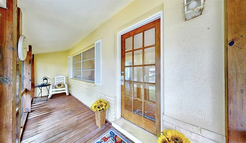 2 bed, 1.0 bath, 960 sqft, $2,200 — Photo 3