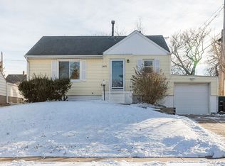 5875 Gold St, Omaha, NE 68106