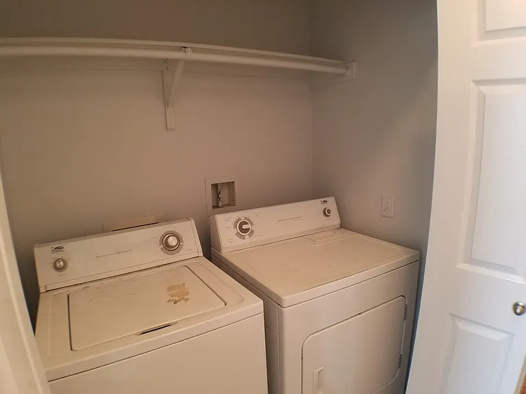 2500 Allred Dr — Photo 15