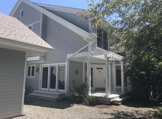 161 Sandpiper Ln #12, Tisbury, MA 02568