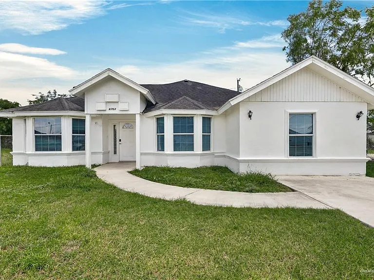6703 S Oro Ln — Photo 3