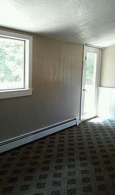 2nd image of 134 Hawthorne St