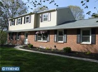 672 Kadar Dr, West Chester, PA 19382