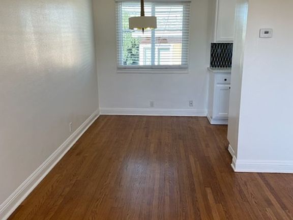 4th image of 1023 E 1st St Unit 16