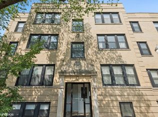 3414 N Racine Ave #2, Chicago, IL 60657