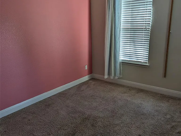 132 Andele Way — Photo 2