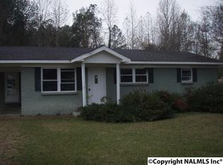 1296 Sharron Ln, Southside, AL 35907