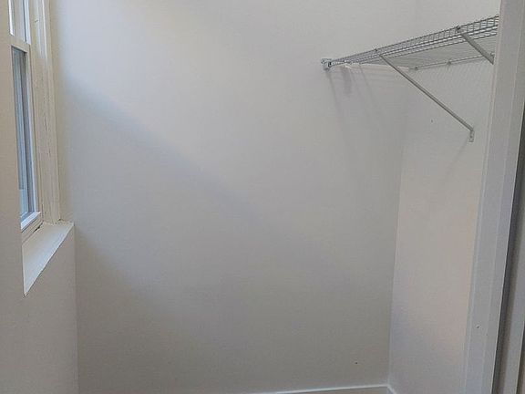 5th image of 4117 S Albany Ave #2F
