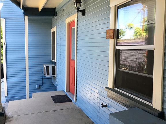 2nd image of 4425 1/2 Berenice Ave