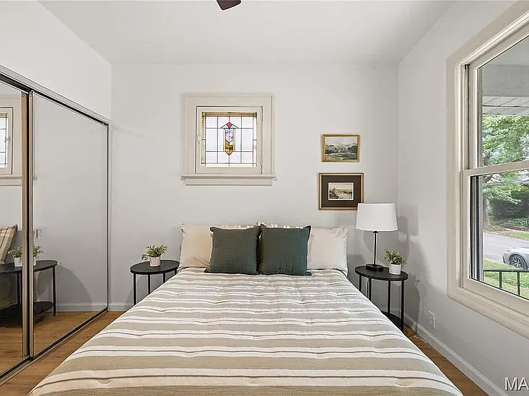 5223 Schollmeyer Ave — Photo 15
