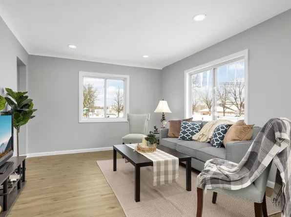 4533 Welcome Ave N, Crystal, MN 55422