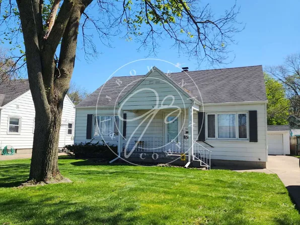 1315 Luscombe Dr, Toledo, OH 43614